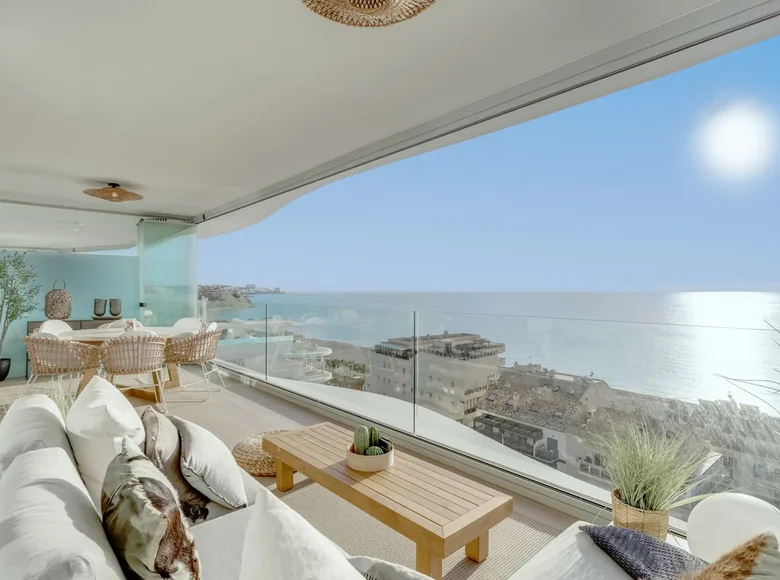 2 bedroom apartment 117 m² Fuengirola, Spain