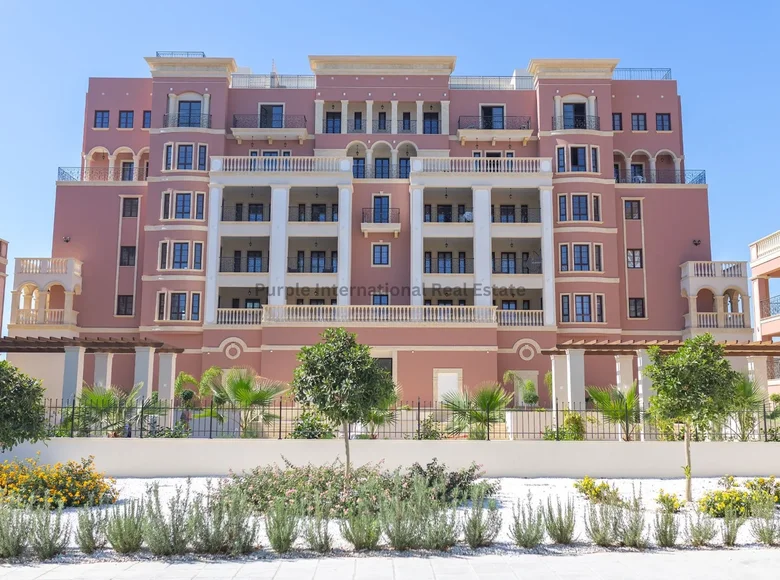4 bedroom apartment 250 m² Germasogeia, Cyprus