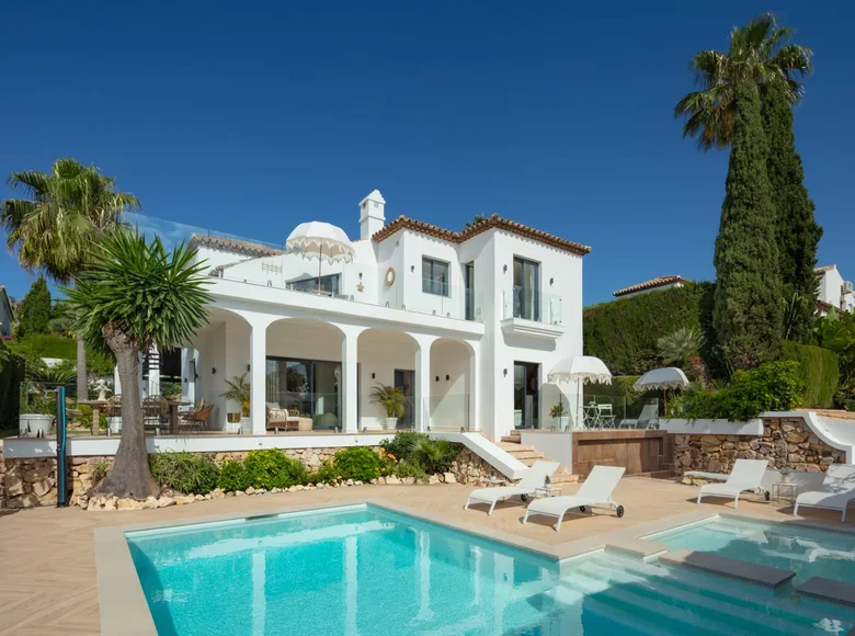 4 bedroom house  Marbella, Spain