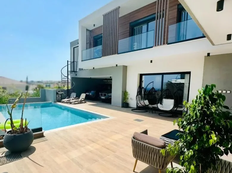 Haus 5 Schlafzimmer 270 m² Germasogeia, Zypern