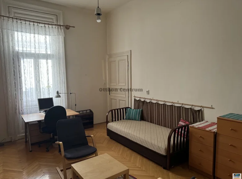 Mieszkanie 2 pokoi 76 m² Budapeszt, Węgry