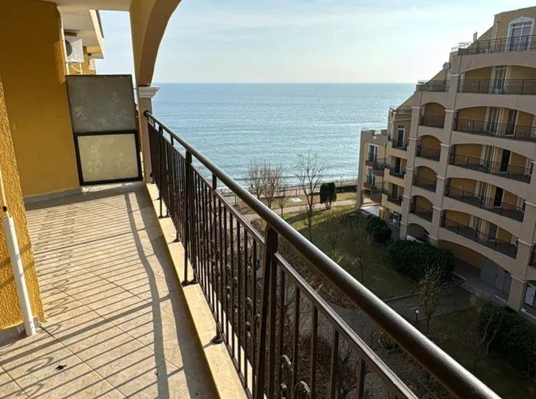 1 bedroom apartment 82 m² Aheloy, Bulgaria