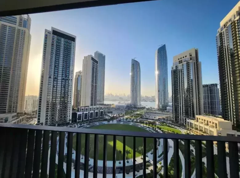 Квартира 3 комнаты 106 м² Дубай, ОАЭ