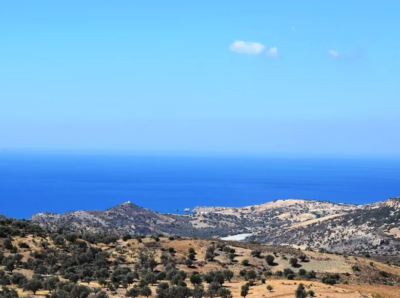 Land 1 room  Pano Saktouria, Greece