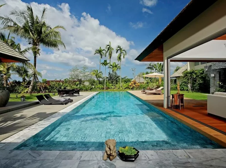 Villa de 4 dormitorios 721 m² Phuket, Tailandia