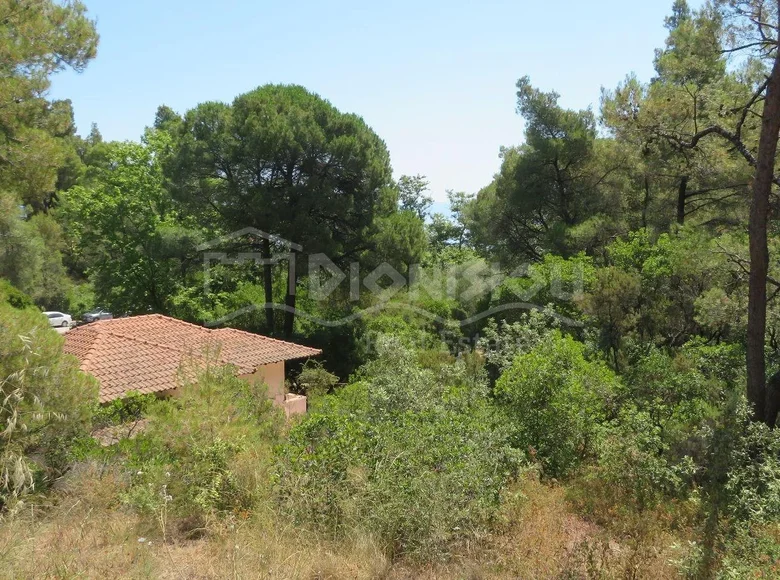 Land 2 600 m² Vourvourou, Greece