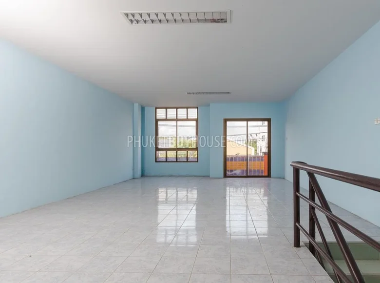 Villa mit 2 Schlafzimmern 450 m² Chalong, Thailand