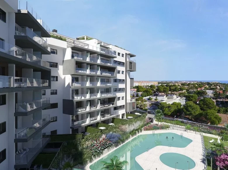 Mieszkanie 4 pokoi 126 m² Alicante (wyspa), Hiszpania