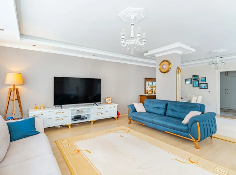Mieszkanie 5 pokojów 220 m² Alanya, Turcja