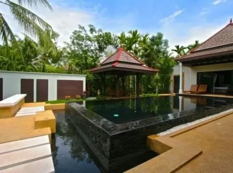 Willa 3 pokoi 250 m² Phuket, Tajlandia