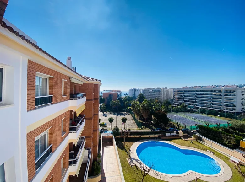 Mieszkanie 3 pokoi 108 m² Lloret de Mar, Hiszpania