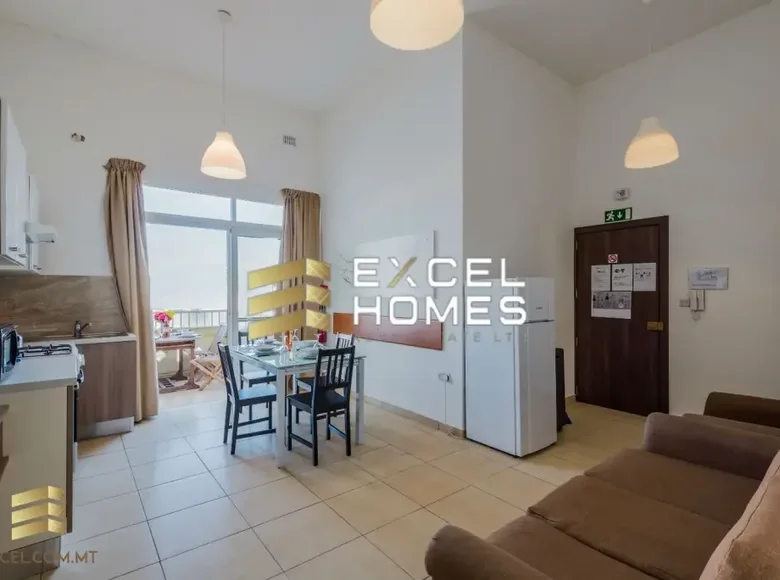 Monthly rental 2 bedroom apartment,, €800 Saint Paul's Bay, Malta