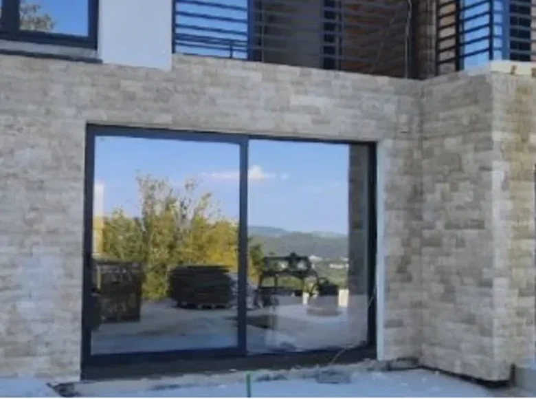Maison de ville 8 chambres 240 m² Kavac, Monténégro