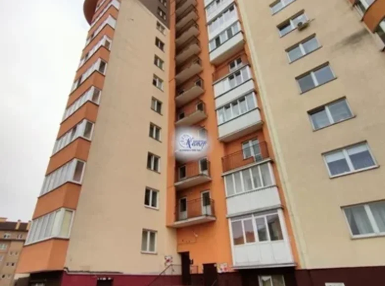 Квартира 3 комнаты 97 м² Калининград, Россия