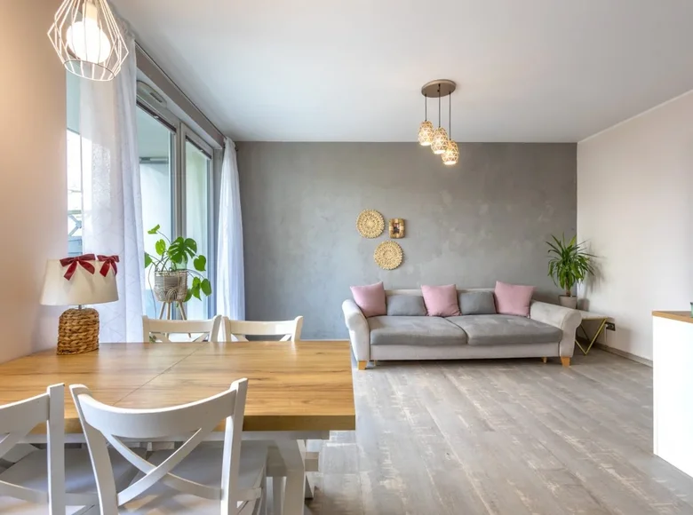 Mieszkanie 2 pokoi 45 m² Warszawa, Polska