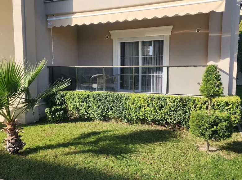 2 bedroom apartment 82 m² Kemer, Turkey