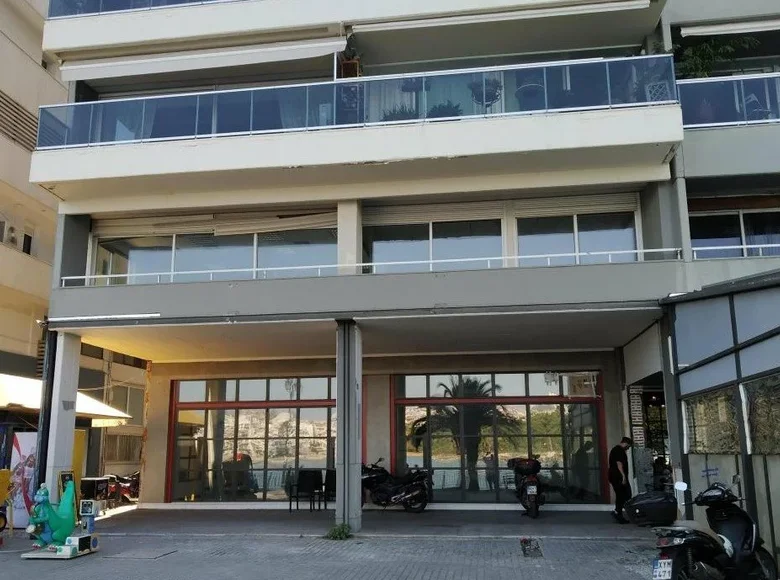 Shop 236 m² in demos chalkideon, Greece