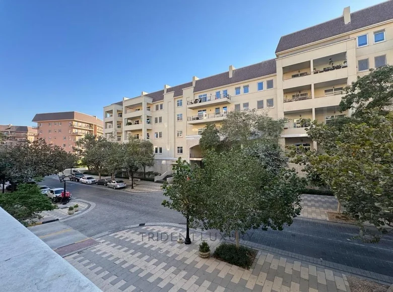 Mieszkanie 2 pokoi 1 358 m² Dubaj, Emiraty Arabskie