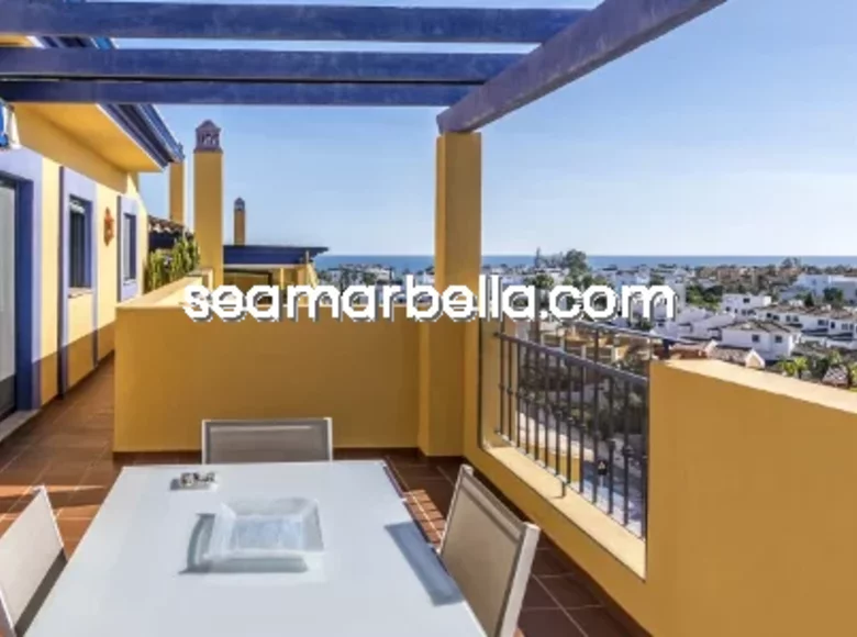 Penthouse 4 bedrooms  Marbella, Spain