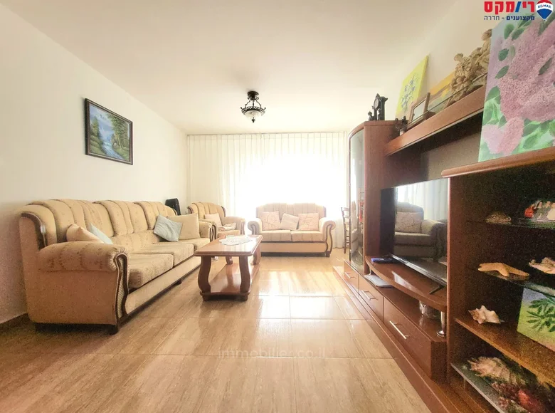 Mieszkanie 3 pokoi 74 m² Hadera, Izrael