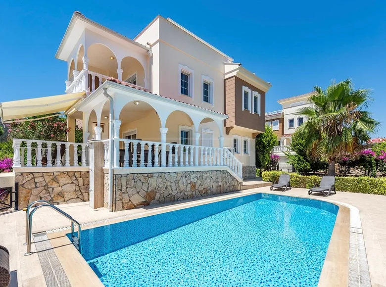 4 bedroom house 450 m² Mediterranean Region, Turkey