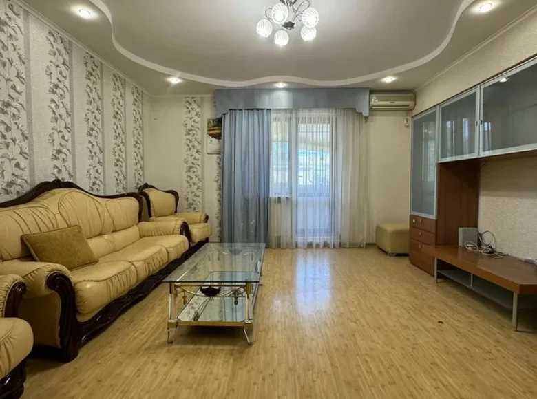 Wohnung 3 Zimmer 148 m² Odessa, Ukraine