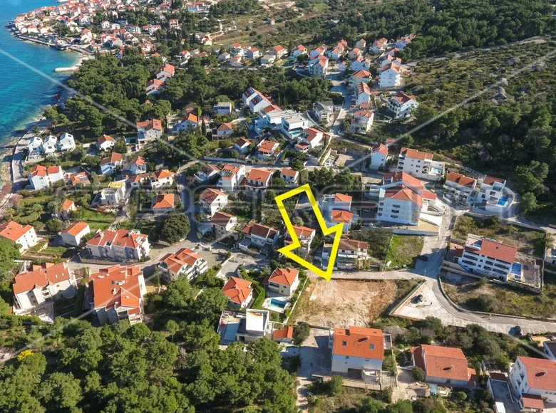 Parcelas 1 286 m² Sutivan, Croacia