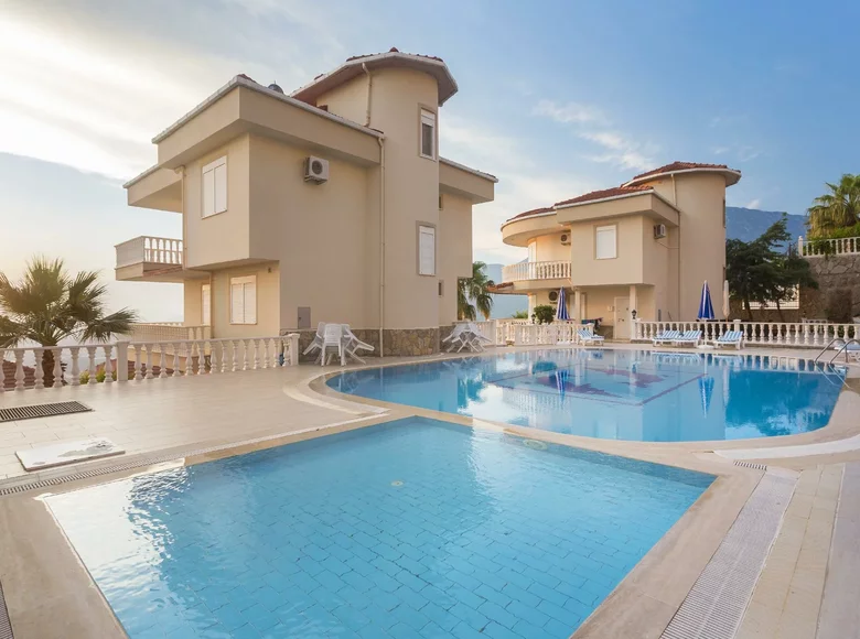 4 room villa 170 m² Alanya, Turkey