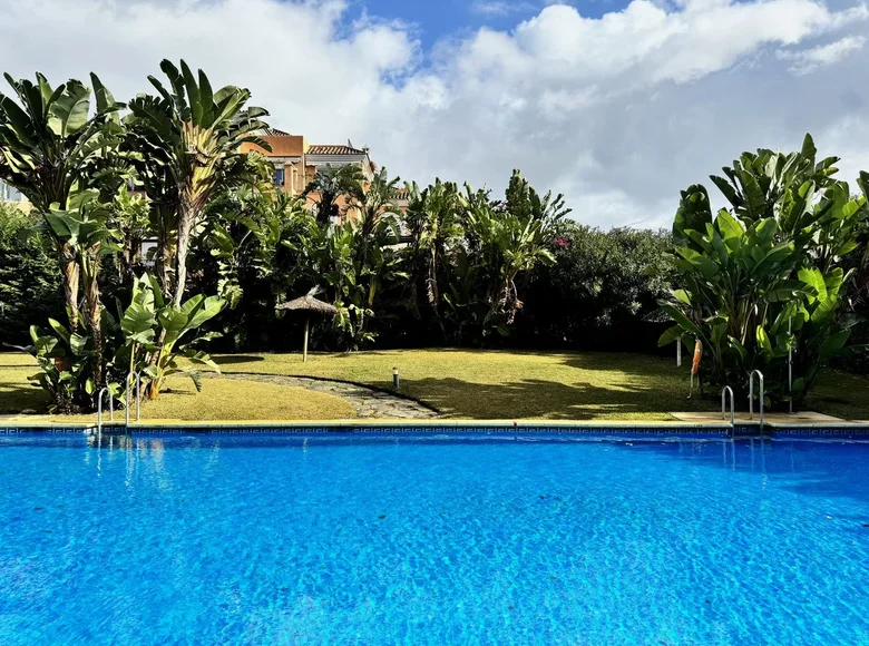 Wohnung 2 Schlafzimmer 100 m² San Pedro Alcantara, Spanien