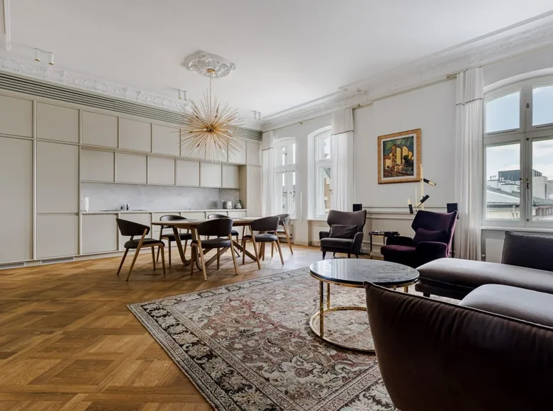 2 room apartment 97 m² in Warsaw, Poland