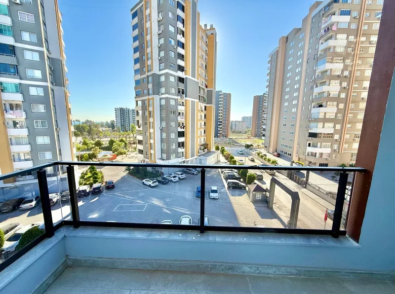 Apartamento 3 habitaciones 69 m² Mezitli, Turquía