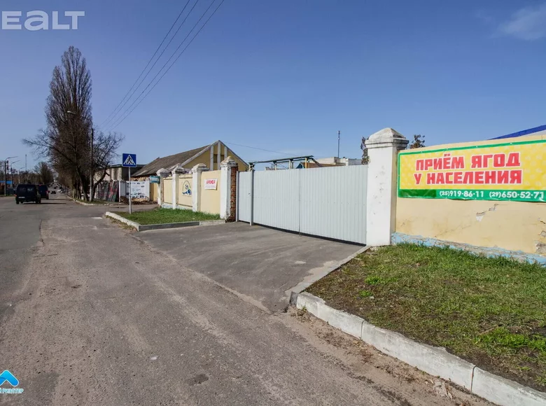 Commercial property 392 m² in Homel, Belarus