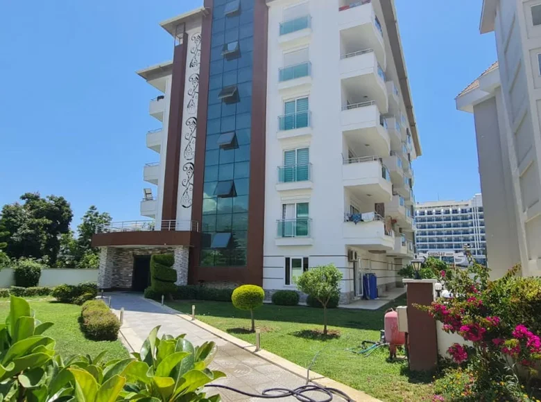 Mieszkanie 2 pokoi 70 m² Alanya, Turcja