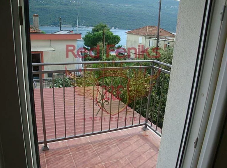 2 bedroom apartment 57 m² Denovici, Montenegro