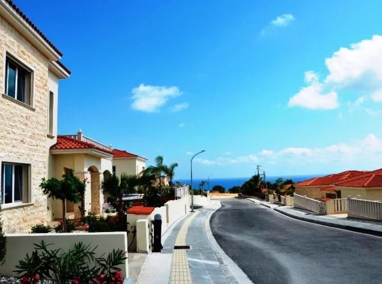 Villa de 4 habitaciones 250 m² Peyia, Chipre