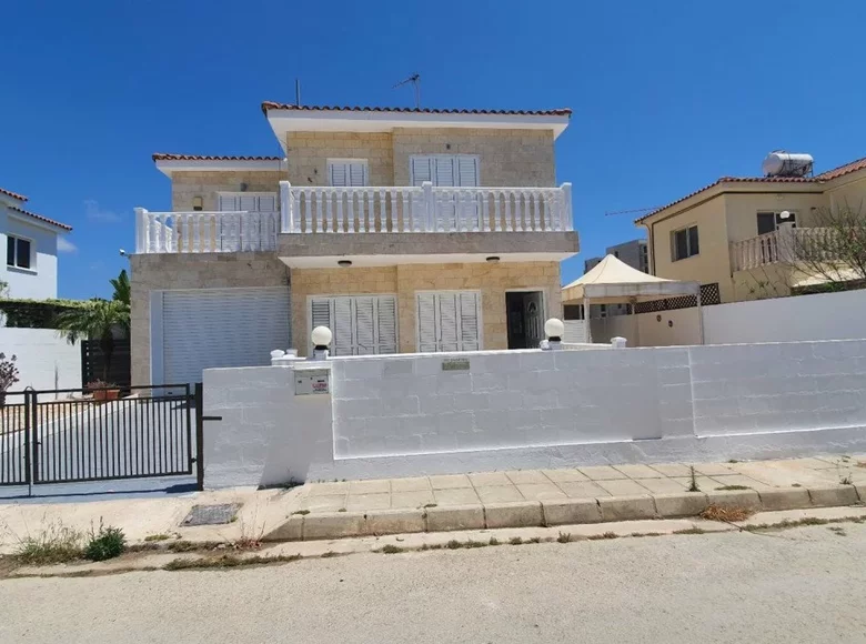 Dom 3 pokoi 120 m² Ayia Thekla, Cyprus