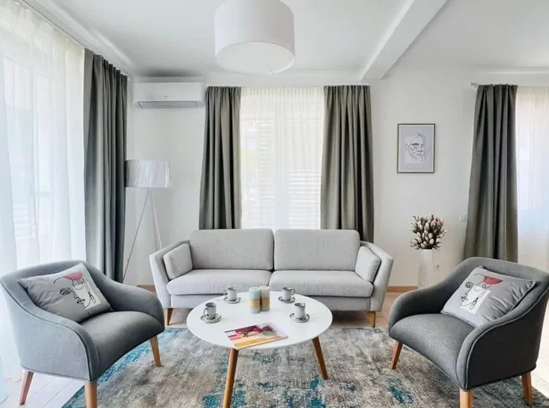 2 bedroom apartment 100 m² Igalo, Montenegro