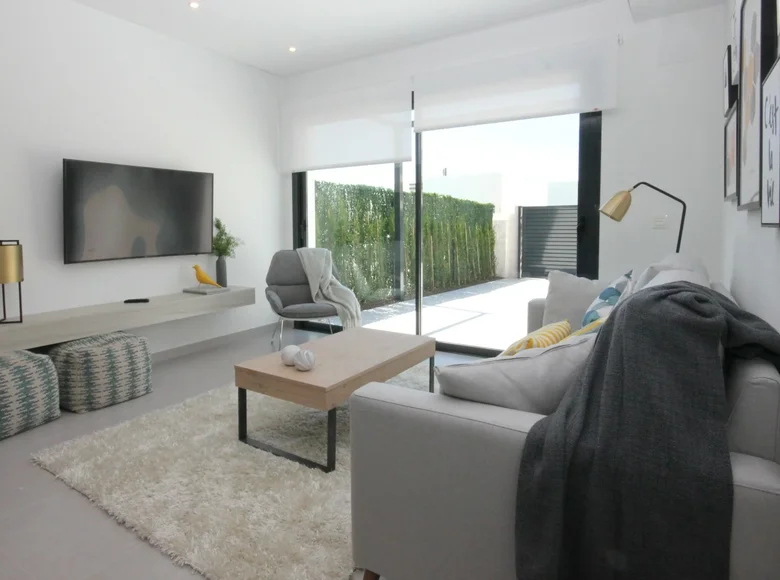 3 bedroom villa 107 m² Paralimni, Cyprus