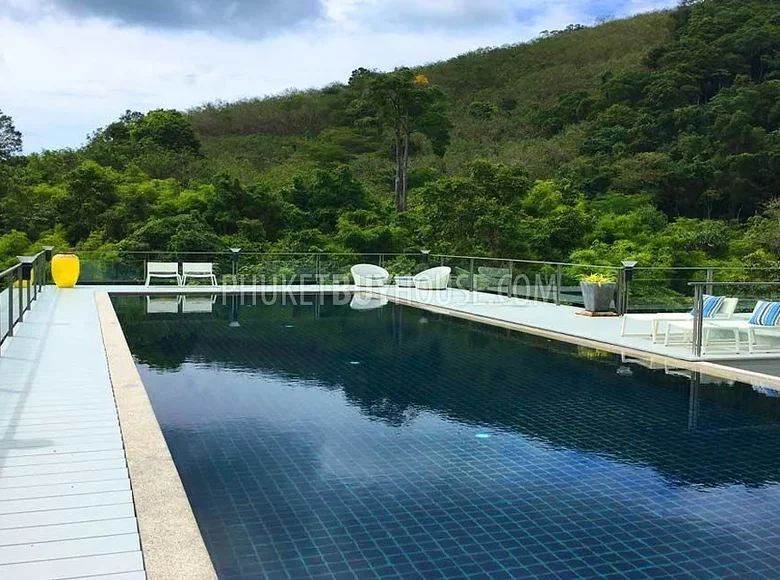 7 bedroom villa 1 200 m² Choeng Thale, Thailand
