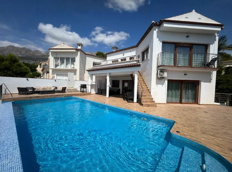 7 bedroom villa 490 m² Altea, Spain