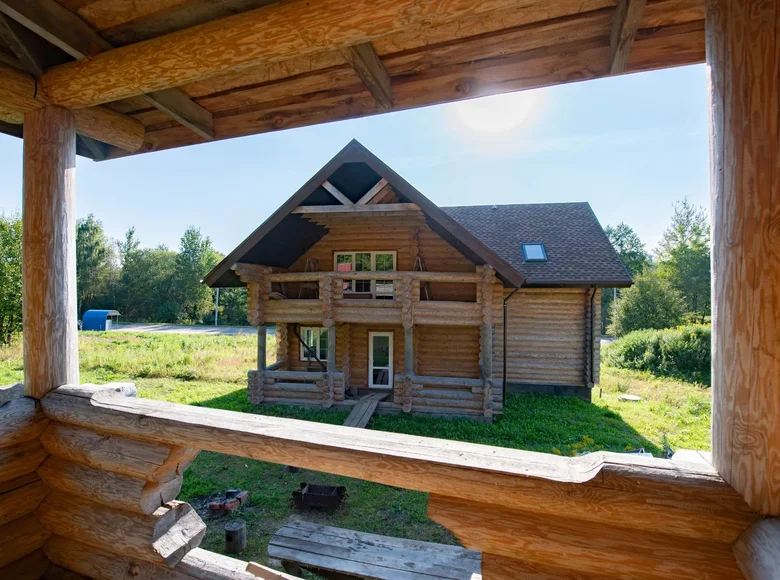 Dom 325 m² Aleksicze, Białoruś