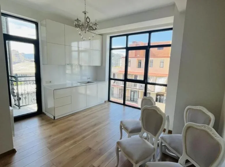Mieszkanie 2 pokoi 55 m² Tbilisi, Gruzja