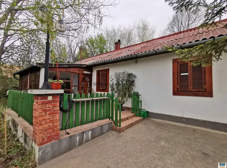 4 room house 92 m² Tordas, Hungary