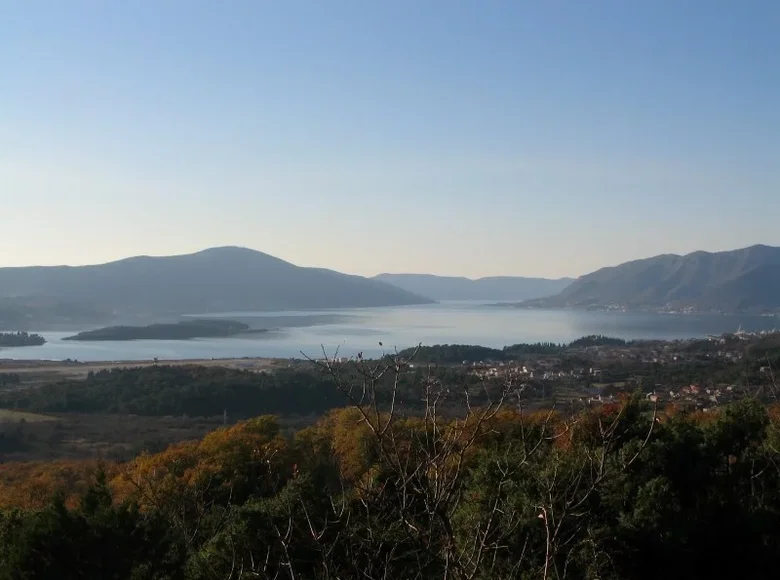 Parcelas  Tivat, Montenegro