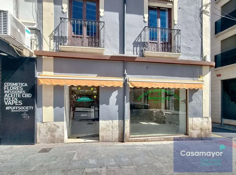 Commercial property 78 m² in Alicante, Spain