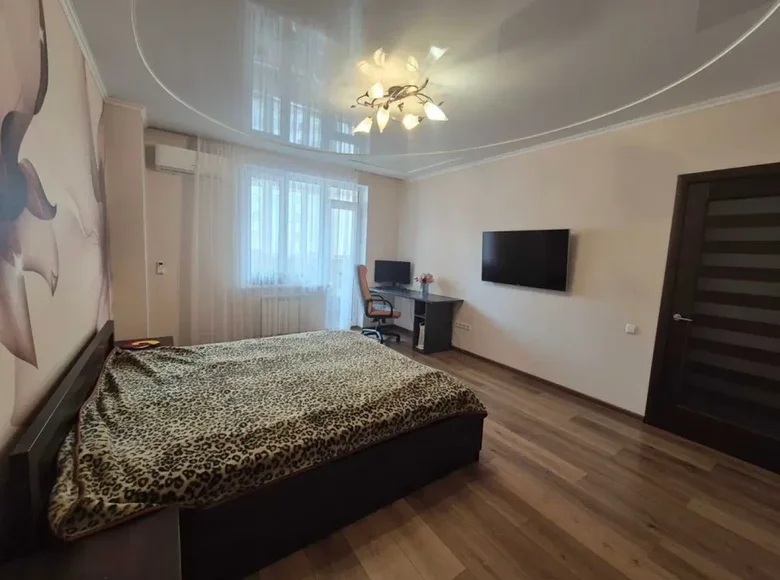 Appartement 2 chambres 73 m² Tairove Settlement Council, Ukraine