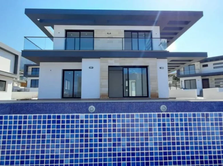 Willa 4 pokoi 270 m² Agirda, Cyprus