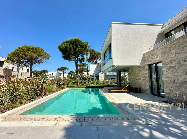 Villa 711 m² Ishem, Albania