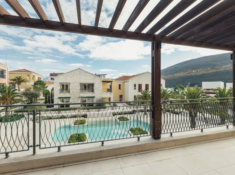 Wohnung 5 zimmer 198 m² Kumbor, Montenegro