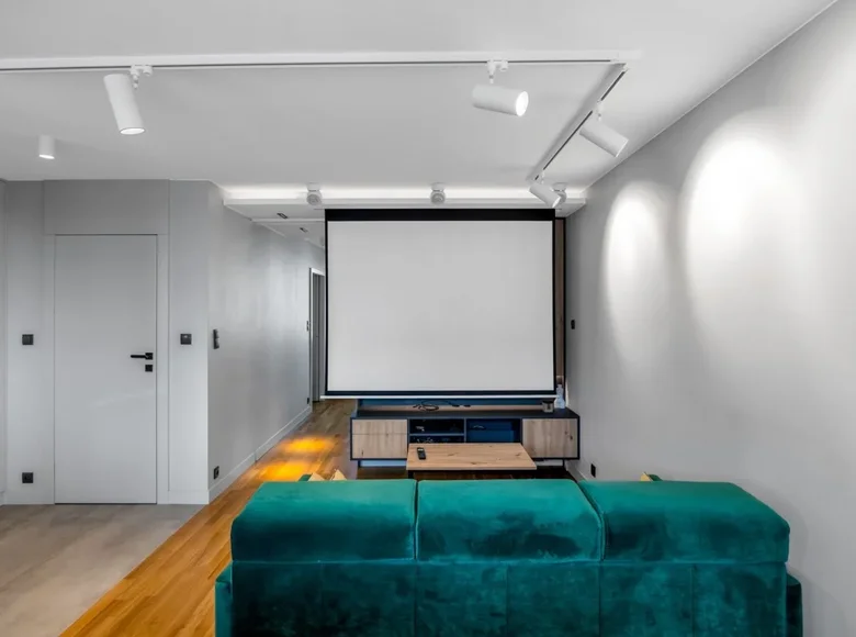 3 room apartment 46 m² in Warsaw, Poland